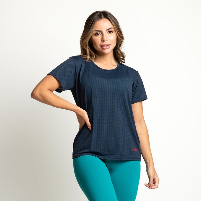 Blusa T-shirt Tela Dry Fit Básica Verônica