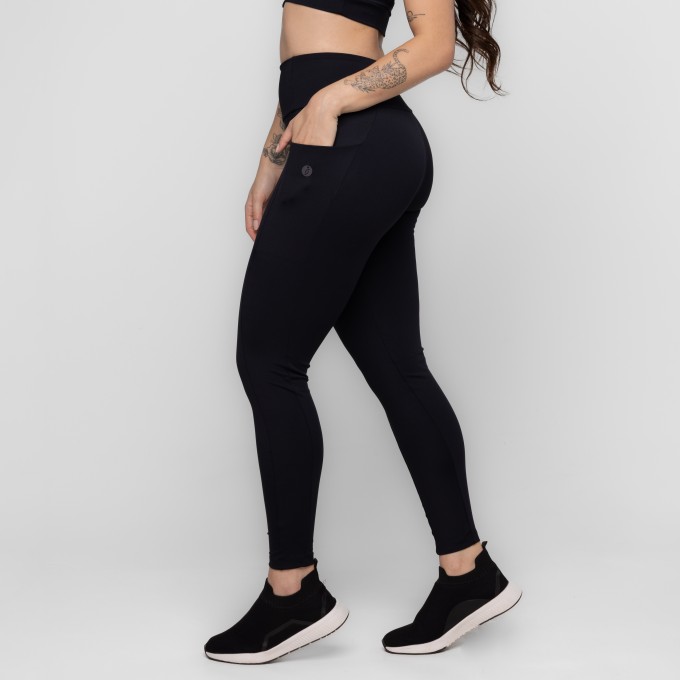 Calça Legging Fitness Larah Com Bolsos Keep Move