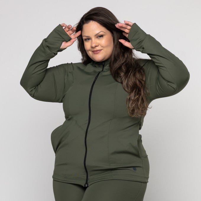 Casaco Fitness Plus Size Gola Alta com Zíper e Bolsos Letícia